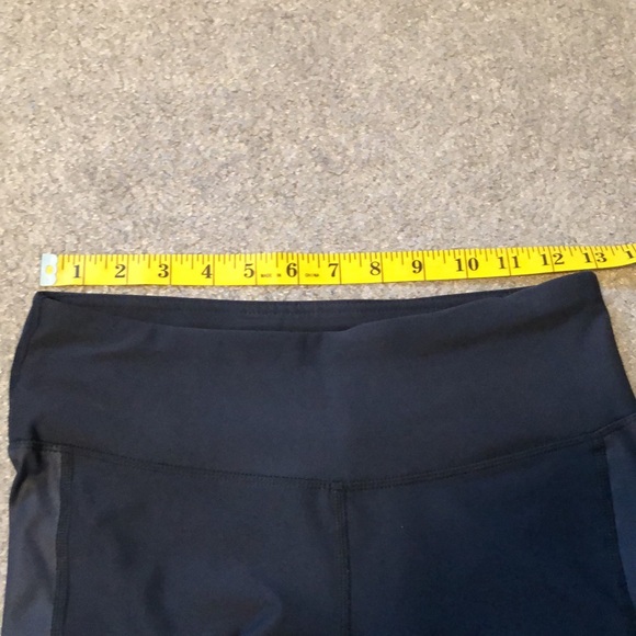 90 Degree Dark Leggings - Picture 7 of 9